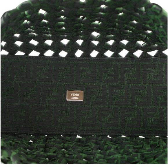 Forever Fendi 1974 Tote Woven Zucca Canvas
Large - Picture 5 of 5
